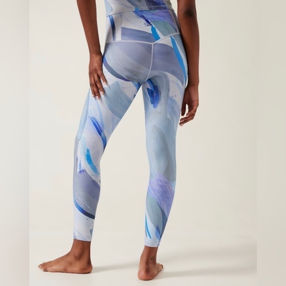 ✨NWT! Athleta Elation 7/8 Tight in Vibrance Snowfall Blue. - Picture 3 of 6